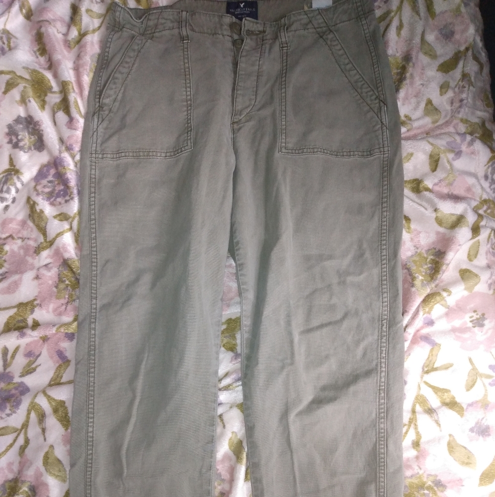 American Eagle vintage high rise jeans